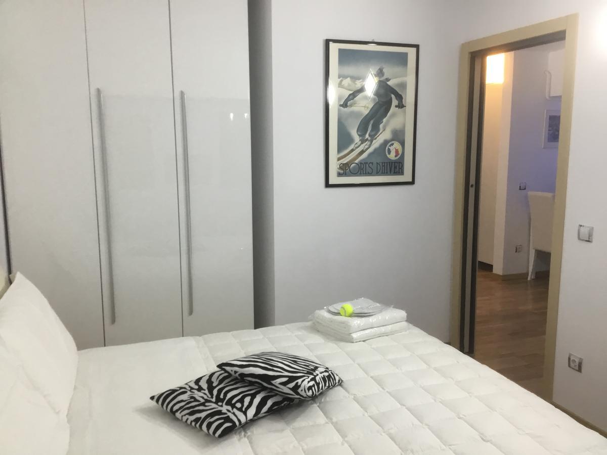White Dream Suites Iasi Luaran gambar